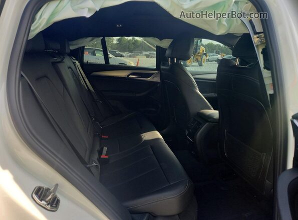 5UX33DT07N9J86158 2022 BMW X4 White Вид задніх сидінь