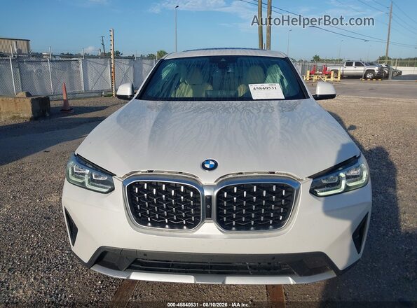 5UX33DT07N9L91270 2022 BMW X4 White Вид задньої частини салону