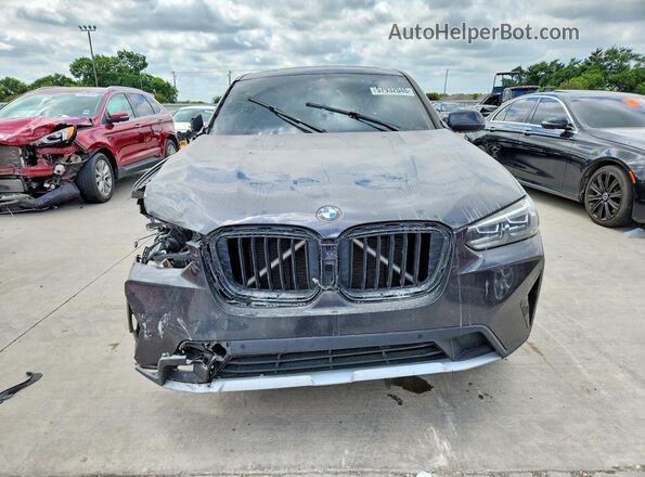 5UX33DT09R9V05727 2024 BMW X4 Black Widok z przodu