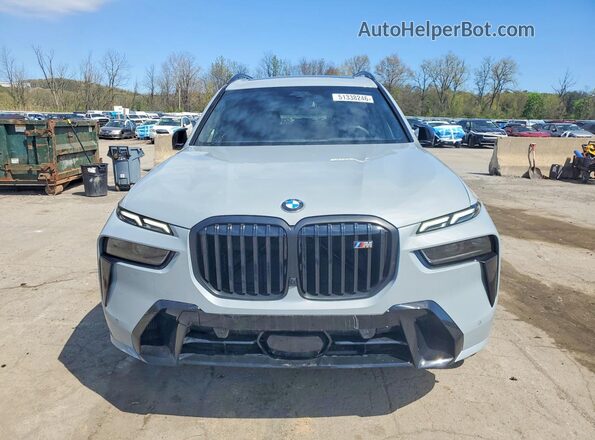5UX33EM01T9075431 2026 BMW X7 Gray Vista frontal