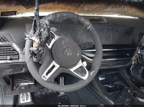 5UX33EM05R9U14037 2024 BMW X7 Gray Вид задніх сидінь