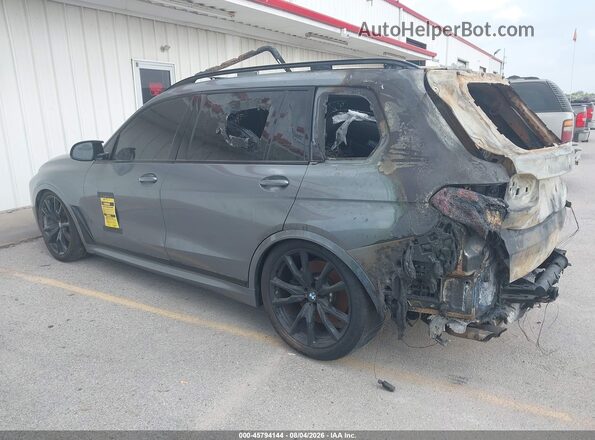 5UX33EM05R9U14037 2024 BMW X7 Gray Задня ліва чверть