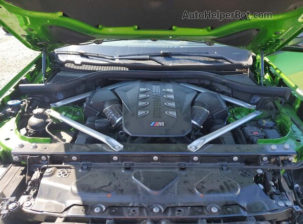 5UX33EU05R9U01899 2024 BMW X5 Green Widok komory silnika