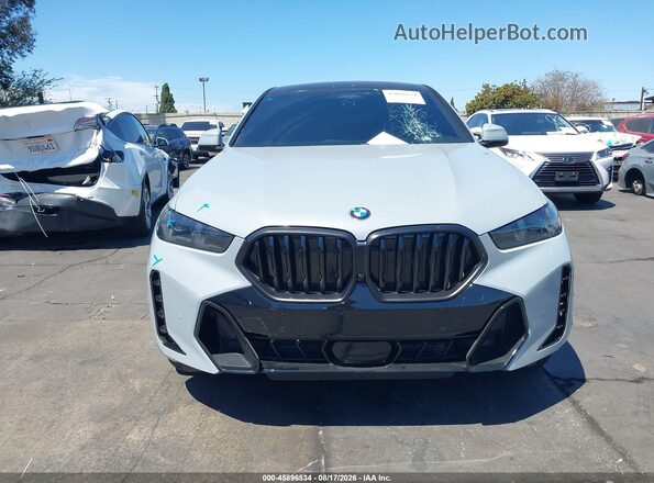 5UX33EX03R9S44739 2024 BMW X6 Gray Widok zestawu wskaźników