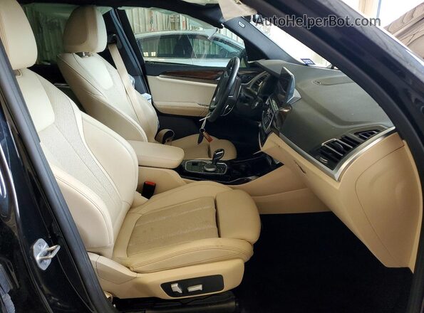 5UX43DP01N9J32367 2022 BMW X3 Black Widok wnętrza z przodu