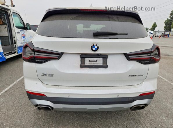 5UX43DP01N9K73942 2022 BMW X3 White უკანა ხედი