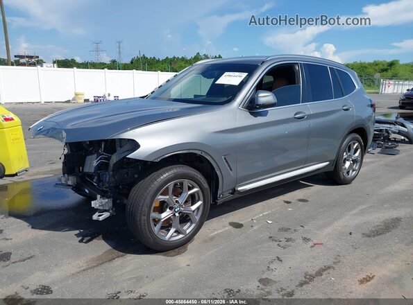 5UX43DP01R9V84602 2024 BMW X3 Silver წინა მარცხენა ხედი სამი მეოთხედიდან