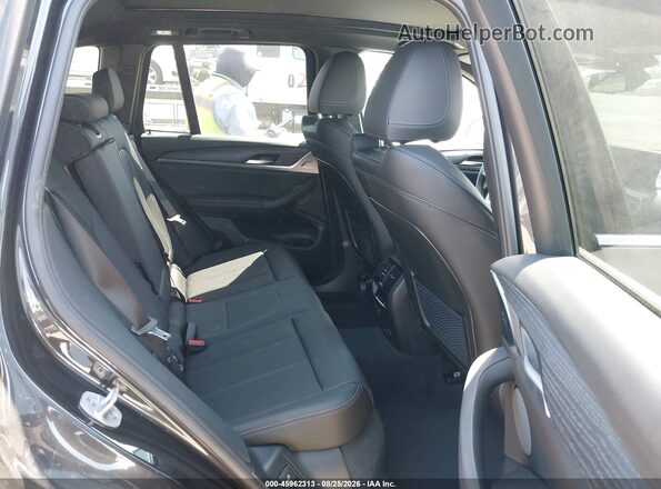 5UX43DP02P9T36601 2023 BMW X3 Gray Vista de la etiqueta del VIN