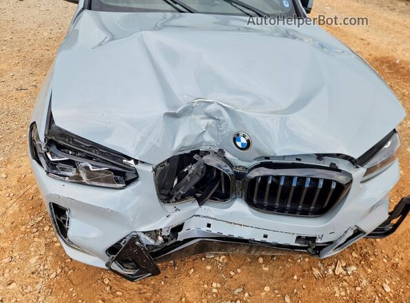 5UX43DP03R9W67206 2024 BMW X3 Gray Вид підкапотного простору