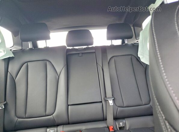 5UX43DP05N9J81359 2022 BMW X3 Black Vista de los asientos traseros