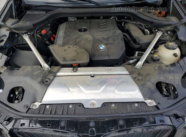 5UX43DP05N9J81359 2022 BMW X3 Black Vista del compartimento del motor