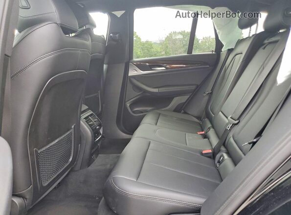 5UX43DP05N9J81359 2022 BMW X3 Black Vista interior trasera