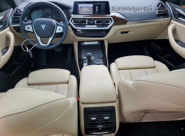 5UX43DP05N9K35419 2022 BMW X3 Белый Вид панели приборов