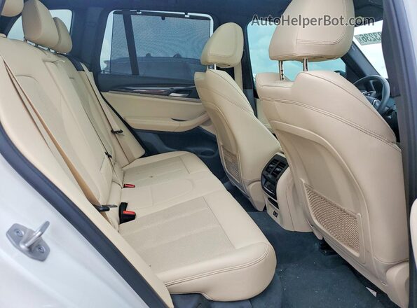 5UX43DP05N9K35419 2022 BMW X3 Белый Вид задних сидений