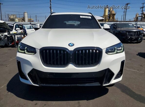 5UX43DP06R9U90621 2024 BMW X3 White Դիմացի տեսք