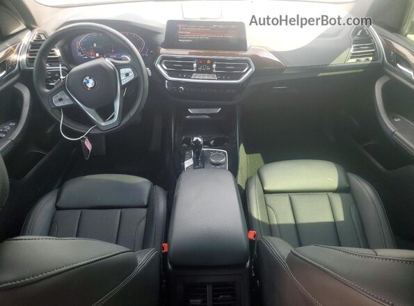 5UX43DP07P9P86387 2023 BMW X3 Blue Widok deski rozdzielczej