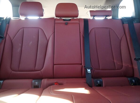 5UX43DP07P9R72656 2023 BMW X3 White უკანა სავარძლების ხედი