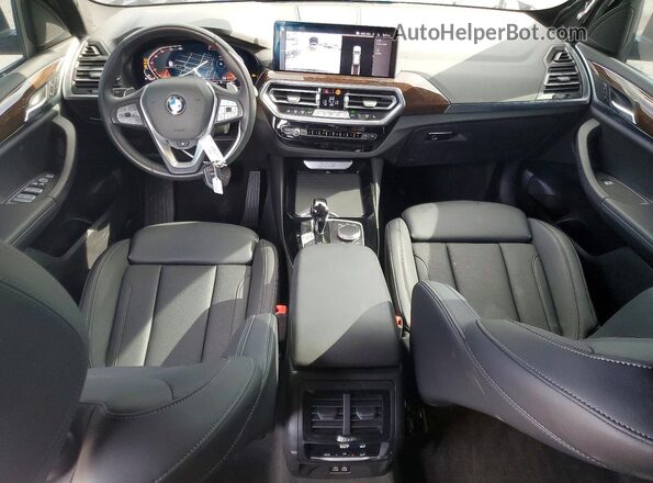5UX43DP09P9S11451 2023 BMW X3 Black Widok deski rozdzielczej