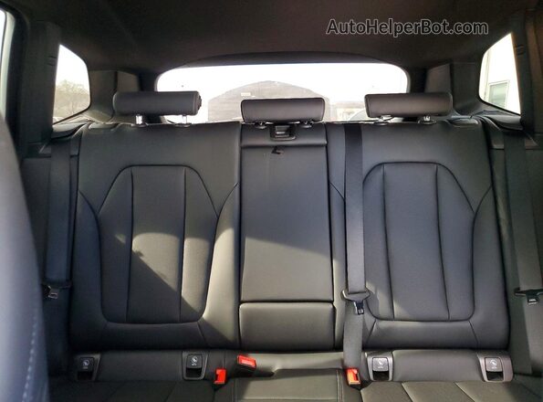 5UX43DP09P9S11451 2023 BMW X3 Black Widok tylnych siedzeń