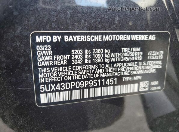 5UX43DP09P9S11451 2023 BMW X3 Black Widok wnętrza 360 stopni