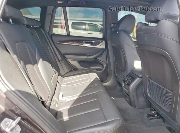 5UX43DP09P9S11451 2023 BMW X3 Black Widok wnętrza z tyłu