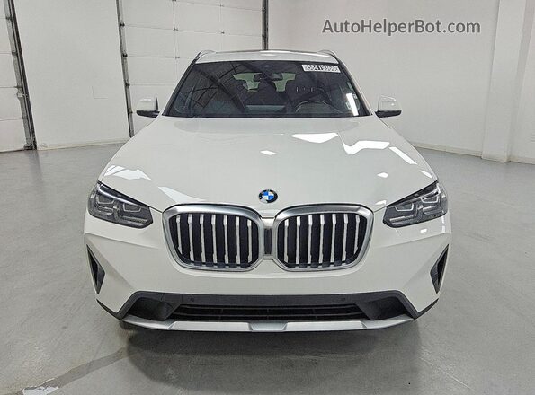 5UX43DP0XN9M68437 2022 BMW X3 White Вид спереду