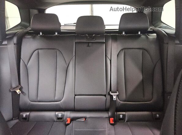 5UX43DP0XN9M68437 2022 BMW X3 White Вид задніх сидінь