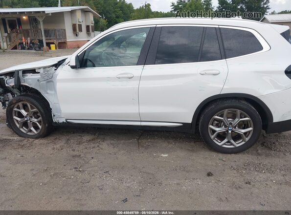 5UX43DP0XR9T66304 2024 BMW X3 White Սալոնի 360 աստիճան տեսք