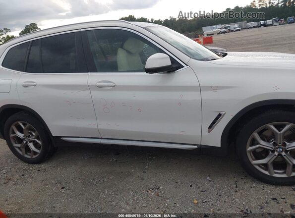 5UX43DP0XR9T66304 2024 BMW X3 White Սալոնի հետևի տեսք