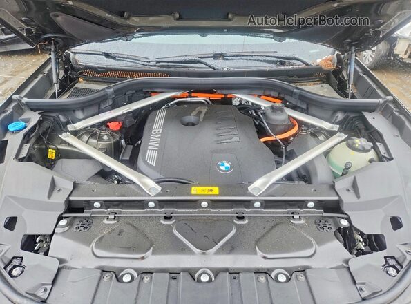 5UX43EU02T9256946 2026 BMW X5 Green Շարժիչի բաժամունքի տեսք