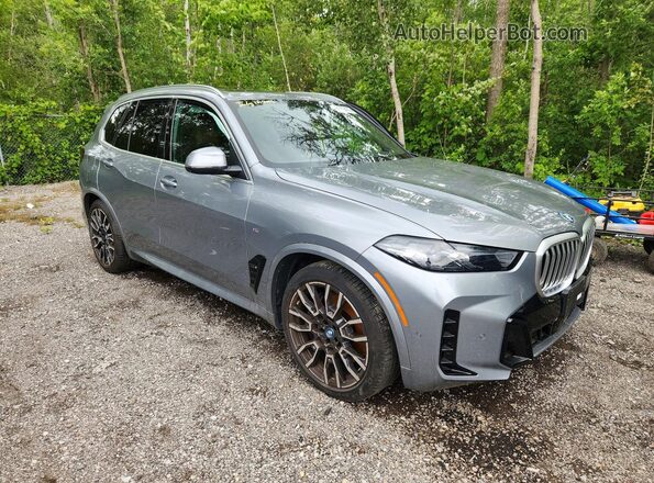 5UX43EU03R9V48131 2024 BMW X5 Серебряный Передняя правая четверть