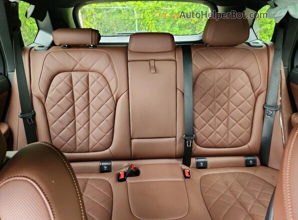 5UX43EU03R9V48131 2024 BMW X5 Серебряный Вид задних сидений