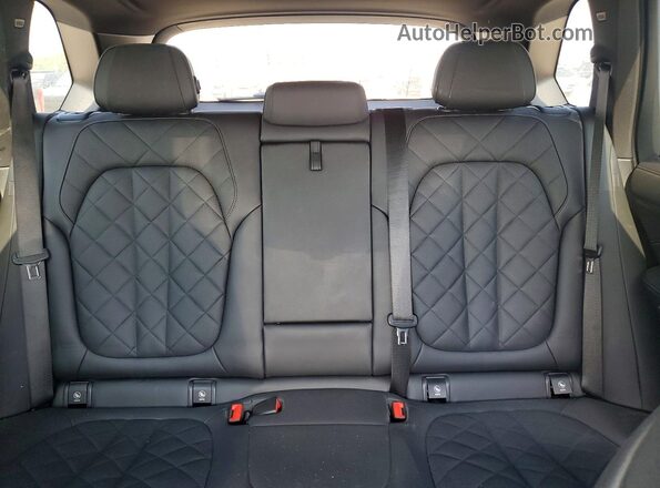 5UX43EU04R9U07861 2024 BMW X5 Белый Вид задних сидений