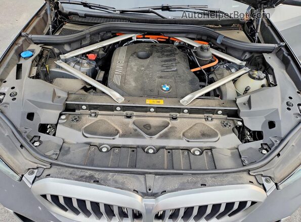 5UX43EU08S9X01012 2025 BMW X5 Серый Вид подкапотного пространства