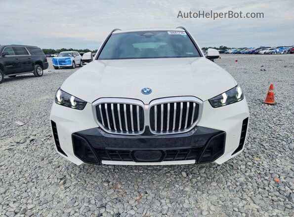 5UX43EU09R9T25625 2024 BMW X5 White Вид спереду