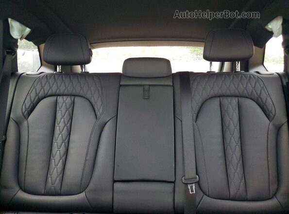 5UX43EU0XR9V41371 2024 BMW X5 White Widok tylnych siedzeń
