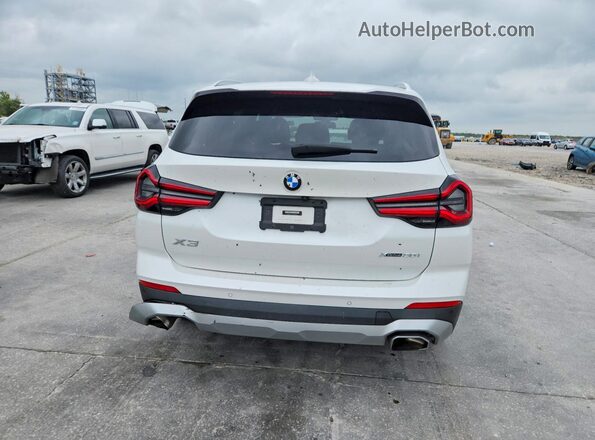 5UX53DP00N9M50307 2022 BMW X3 White Widok z tyłu