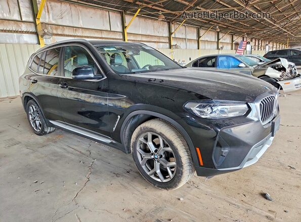 5UX53DP00P9S16087 2023 BMW X3 Black Przód prawy