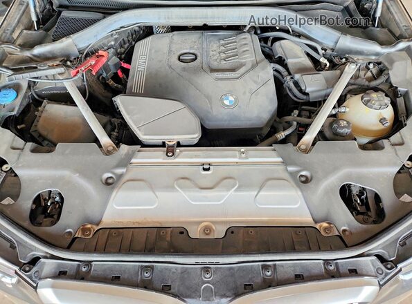 5UX53DP00P9S16087 2023 BMW X3 Black Widok komory silnika