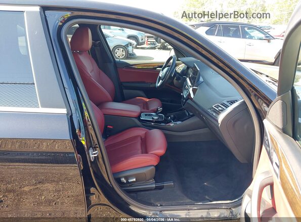 5UX53DP02N9M23058 2022 BMW X3 Черный Вид салона спереди