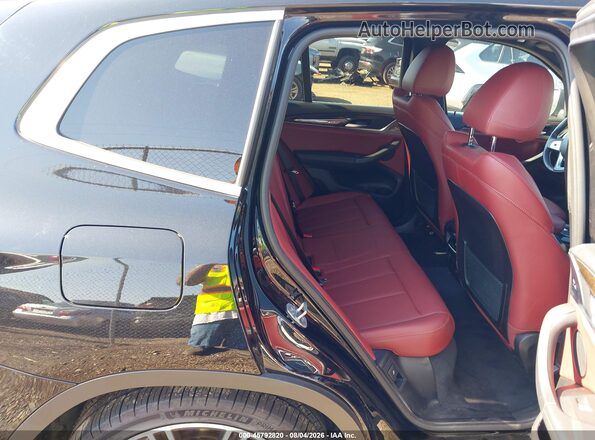 5UX53DP02N9M23058 2022 BMW X3 Черный Вид наклейки с VIN-кодом