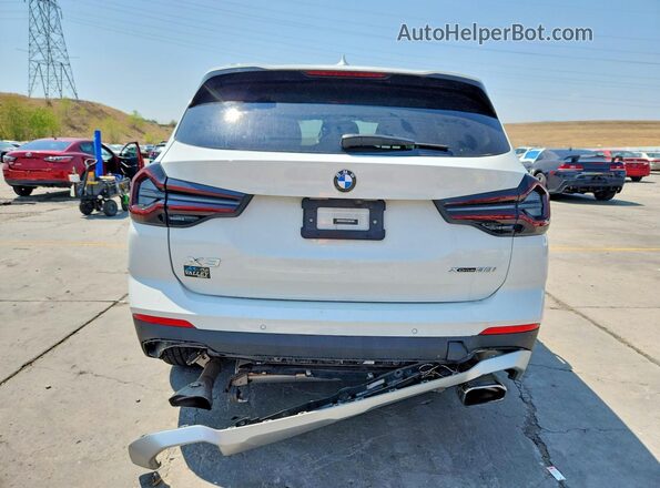 5UX53DP02N9M87438 2022 BMW X3 White Widok z tyłu