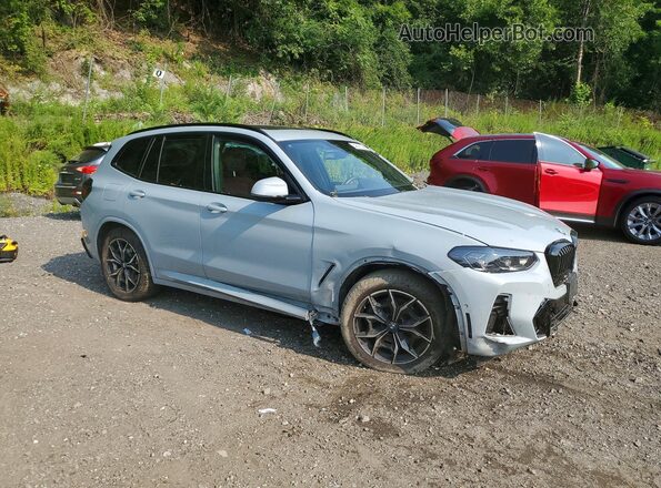 5UX53DP02R9V89506 2024 BMW X3 Gray Front right