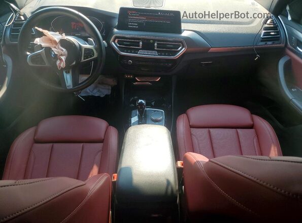 5UX53DP02R9V89506 2024 BMW X3 Gray Dashboard view