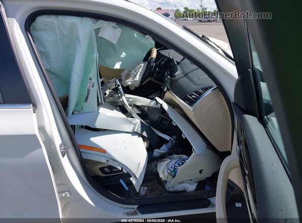 5UX53DP03N9K65104 2022 BMW X3 White Вид салону спереду