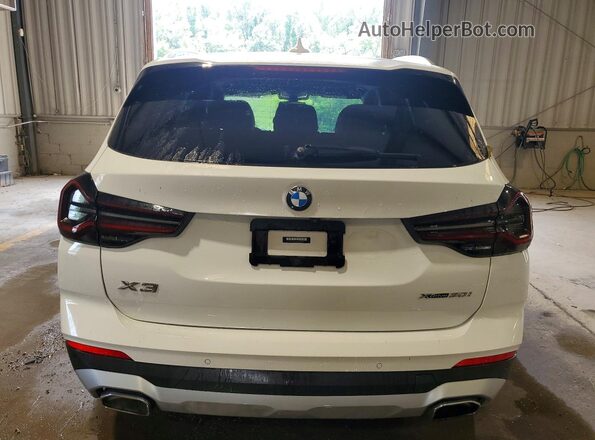 5UX53DP03N9M92843 2022 BMW X3 White უკანა ხედი