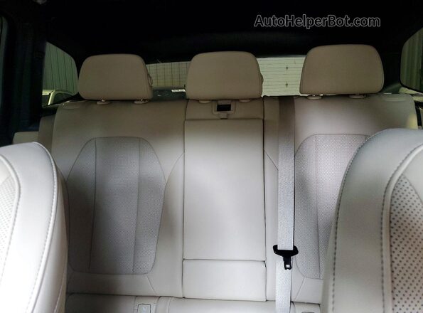 5UX53DP03N9M92843 2022 BMW X3 White უკანა სავარძლების ხედი