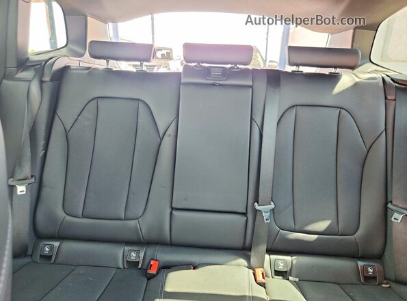 5UX53DP05N9K55304 2022 BMW X3 Серый Вид задних сидений