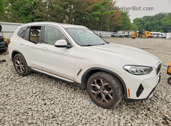 5UX53DP05N9L86703 2022 BMW X3 Белый Передняя правая четверть