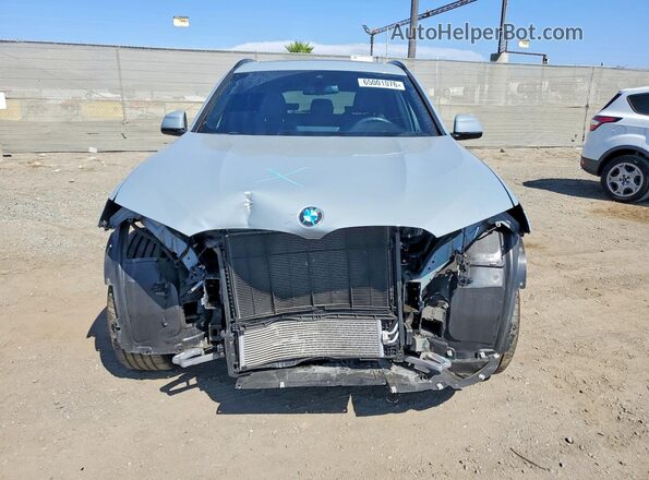 5UX53DP06N9J58208 2022 BMW X3 Gray Front view